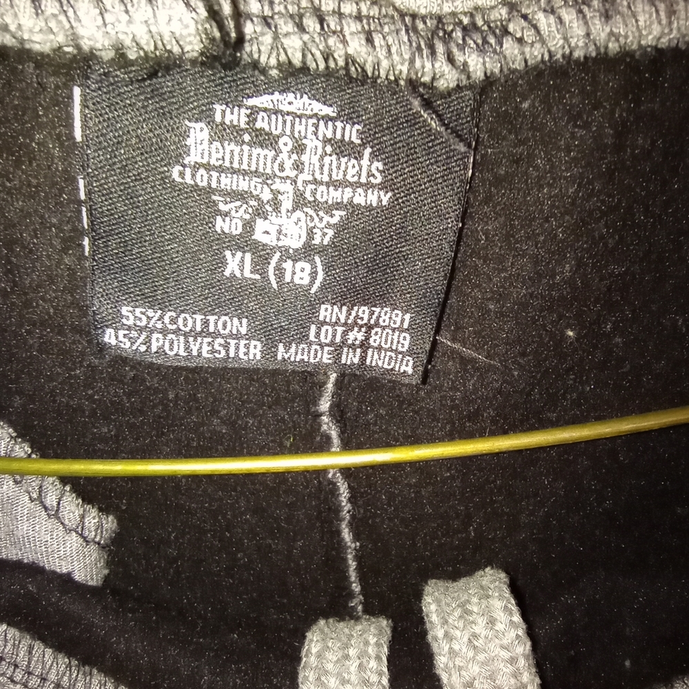 Boys XL joggers
